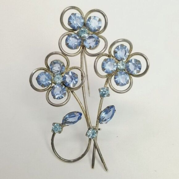Vintage Large Blue Rhinestone Flower Bouquet Brooch, Silver Tone Prong Set - Picture 2 of 8
